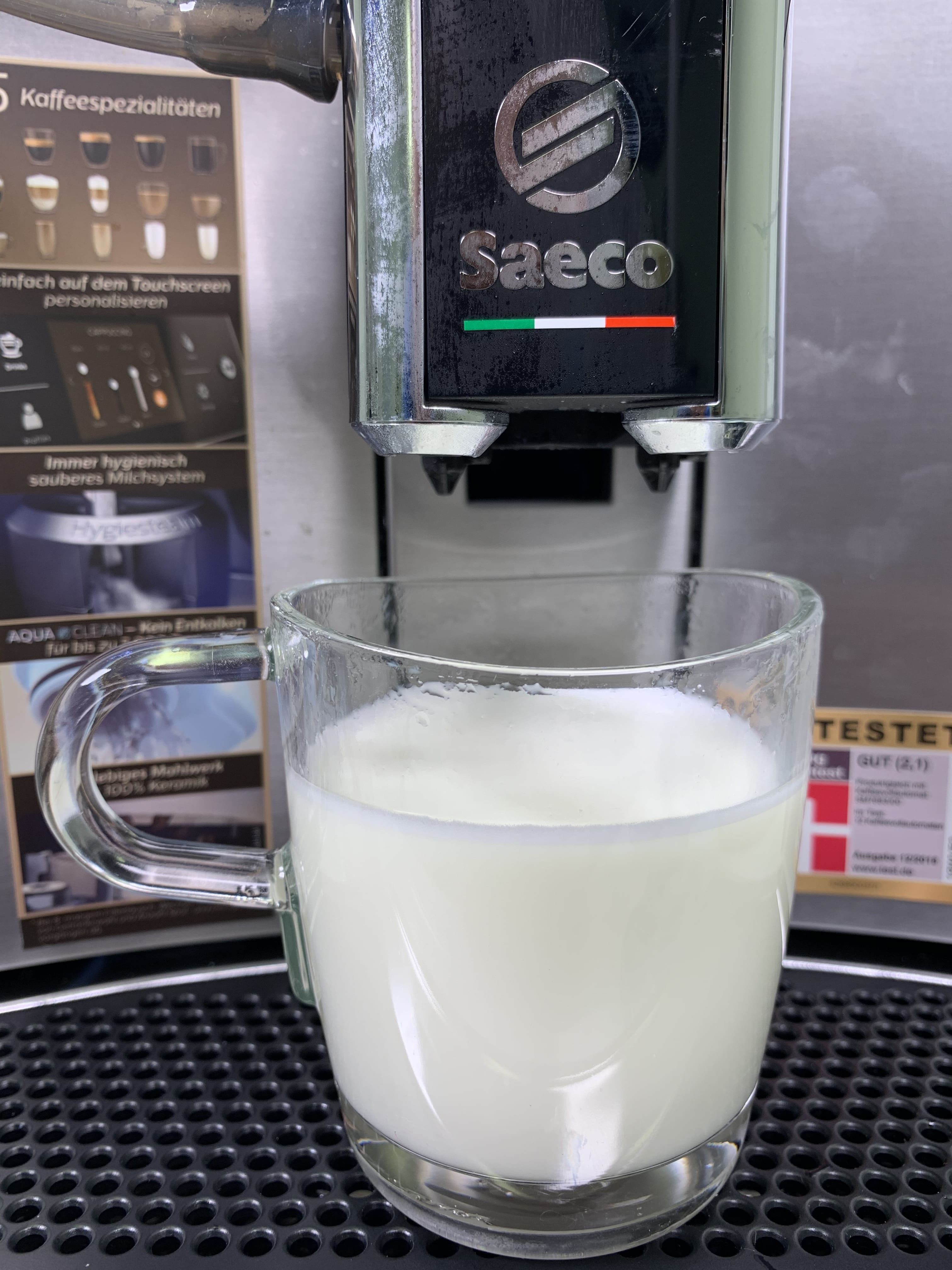 Heiße Milch 53°C