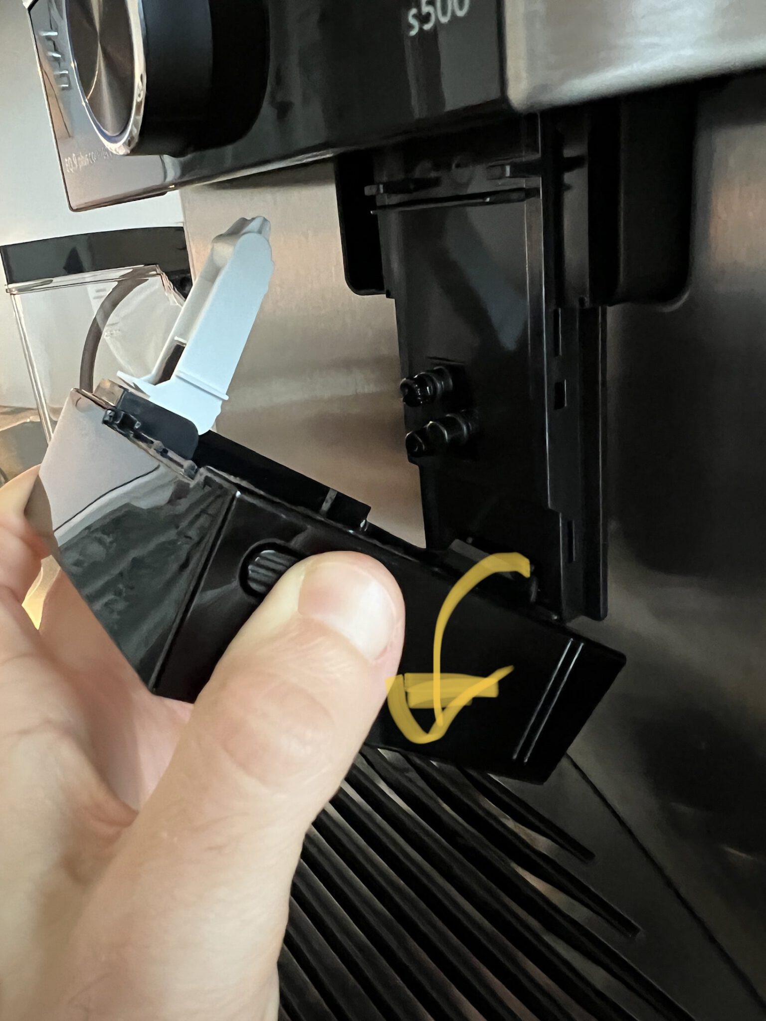 Siemens EQ9 Komplettreinigung: Kaffeefett, Milchsystem, Brühgruppe